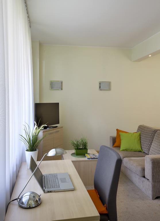 Apartamenty Media Park Warsaw Luaran gambar